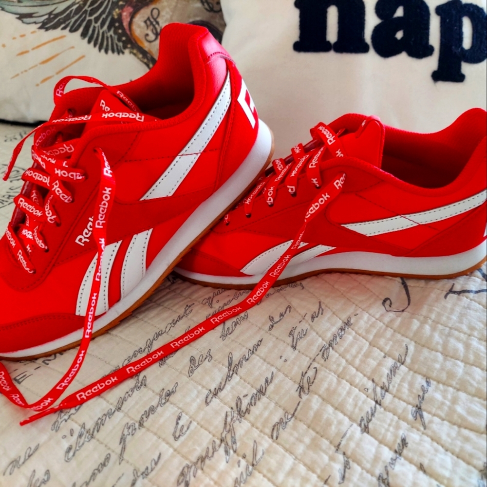 Reebok vintage look shoes